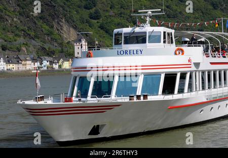 Rhénanie-Palatinat, navigation dans le Rhin, navire à passagers Loreley, château de Katz près de St. Goarshausen Banque D'Images