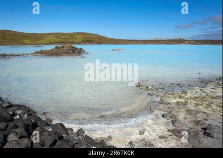 Lac, zone géothermique, Gunnuhver, péninsule de Reykjanes, Islande Banque D'Images