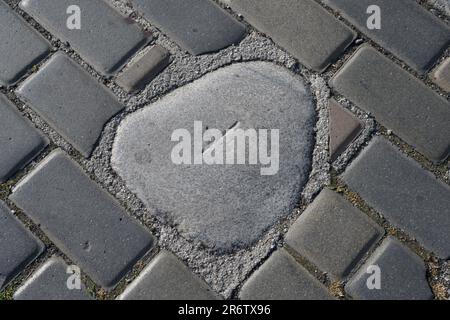 Bludny Kamen Boulder ery ou Pierre erratique sur la place Premysl Otakar II à Ceske Budejovice, Bohême, République Tchèque Banque D'Images