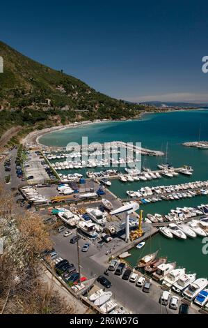 Marina, Alassio, Riviera italienne, Mer Ligurienne, Ligurie, Italie Banque D'Images