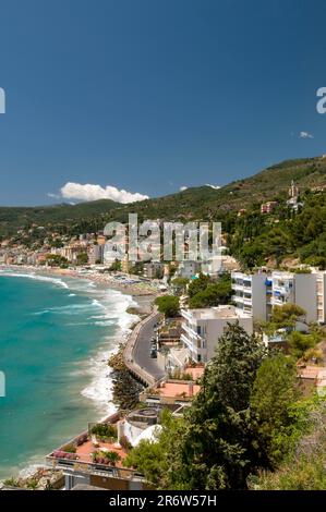 Côte, Alassio, Riviera italienne, Mer Ligurienne, Ligurie, Italie Banque D'Images