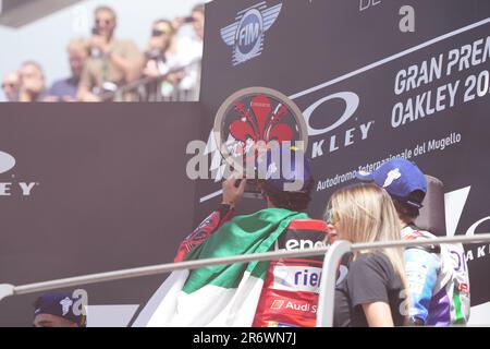 Misano Adriatico, ITA. 11th juin 2023. 01 Francesco Bagnaia Ducati Lenovo Team pendant le MotoGP Oakley Grand Prix Italien Tissot Race Sunday, MotoGP d'Italie - au circuit Mugello sur 11 juin 2023 à Scarperia, Italie. (Photo de Fabio Averna/Sipa USA) crédit: SIPA USA/Alay Live News Banque D'Images