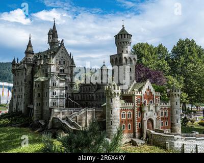 Parc Minimundus am Worthersee, Klagenfurt, Carinthie, Autriche, pas de personnes, Château miniature de Neuschwanstein, Bavière, Allemagne Banque D'Images