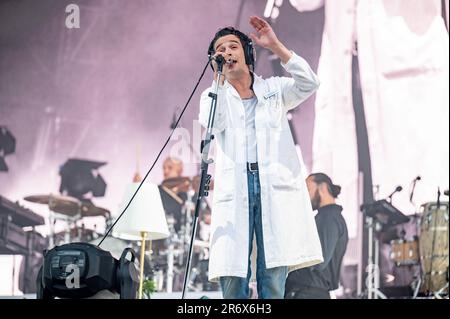 Manchester, Royaume-Uni. 11th juin 2023. Matty Healy, Adam Hann, Ross MacDonald et George Daniel du groupe The 1975 titre Day 2 of Parklife Festival 2023, Credit: Gary Mather/Alay Live News Banque D'Images