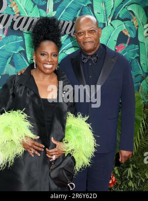 11 juin 2023, New York, New York, Etats-Unis: La directrice LATANYA RICHARDSON JACKSON et son mari, l'acteur SAMUEL L. JACKSON, ont vu sur le tapis rouge à l'occasion des Tony Awards annuels 76th qui ont eu lieu au United Palace Theatre. (Credit image: © Nancy Kaszerman/ZUMA Press Wire) USAGE ÉDITORIAL SEULEMENT! Non destiné À un usage commercial ! Banque D'Images