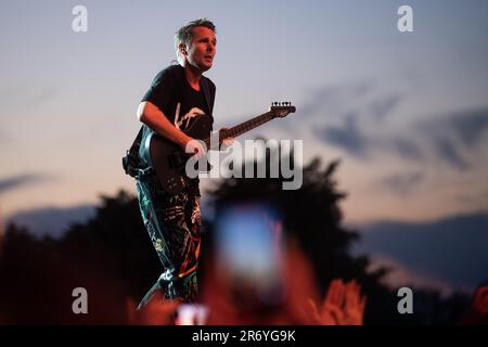 Hradec Kralove, République tchèque. 11th juin 2023. Matt Bellamy, du groupe britannique Muse, se produit lors du concert au festival Rock for People à Hradec Kralove, République tchèque, 11 juin 2023. Crédit : Josef Vostarek/CTK photo/Alay Live News Banque D'Images