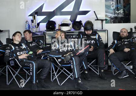 Mécanicien, mécanicien, équipe alpine d'Elf, Oreca 07 - Gibson, portrait pendant les 24 heures du Mans 2023 sur le circuit des 24 heures du Mans de 10 juin à 11, 2023 au Mans, France - photo: Paulo Maria/DPPI/LiveMedia Banque D'Images