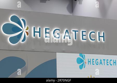 Pologne, Poznan - 17 mai 2023: HAUTE TECHNOLOGIE EXPO Europe fondée en 2013, HEGATECH est un fournisseur de services de chaîne d'industrie photovoltaïque Banque D'Images