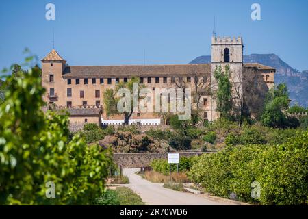 Grand monastère dans la campagne de près de Valentia Espagne Banque D'Images