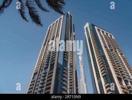 Dubaï, Émirats arabes Unis, 26 mars 2023 : Burj Khalifa le plus haut bâtiment du monde. Paysage urbain du centre-ville de Dubaï. Banque D'Images