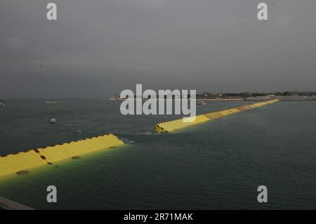 Barrières du système Mose pour protéger Venise des hauts niveaux d'eau Banque D'Images