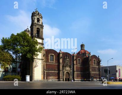 Église catholique Santa Veracruz (Iglesia de la Santa Veracruz) à Mexico Banque D'Images