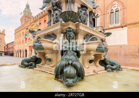 Italie- Emilia-Romagna- Bologne- Fontaine de Neptune sur la Piazza del Nettuno Banque D'Images