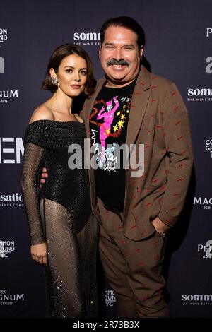 Nora Zehetner, Joel Michaely à la première de l'auteur pendant le Tribeca Festival 2023 sur 11 juin 2023 à New York. Crédit : LU Chau/Photoagoniste/MediaPunch Banque D'Images