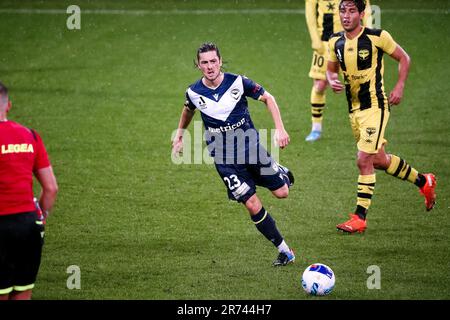 MELBOURNE, AUSTRALIE - 29 AVRIL : victoire de Marco Rojas de Melbourne lors du match De football A-League entre Melbourne Victory et Wellington Phoenix à l'AAMI Park on 29 avril 2022 à Melbourne, en Australie. Banque D'Images