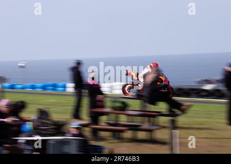 Marc Marquez, d'Espagne, sur la Honda Team Repsol Honda lors de l'entraînement libre 3 au MotoGP australien 2022 sur le circuit de Phillip Island à 15 octobre 2022, sur l'île Phillip, en Australie. Banque D'Images