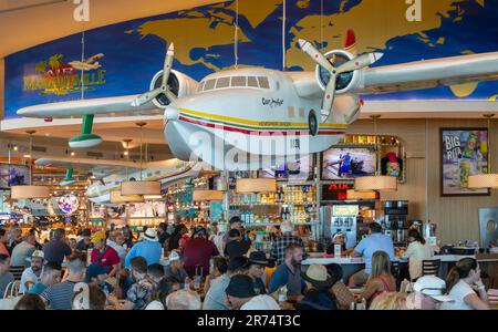 Restaurant Air Margaritaville à l'intérieur de l'aéroport de Cancun, Mexique Banque D'Images