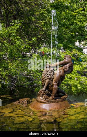 Hercules et la fontaine de lion Nemean dans le Burggarten, Vienne, Autriche Banque D'Images