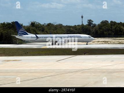 Boeing 737 de COPA Airlines à l'aéroport de Cancun, Mexique Banque D'Images