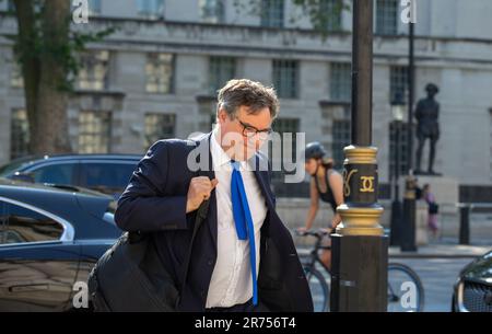 Londres, Royaume-Uni, 13th, juin 2023. Jeremy Quin, député, Paymaster général et ministre arrive au bureau du Cabinet Whitehall pour la réunion du Cabinet crédit : Richard Lincoln/Alamy Live News Banque D'Images