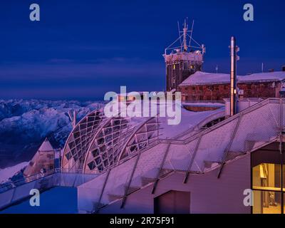 Matin d'hiver sur Zugspitze, montagnes de Wetterstein Banque D'Images