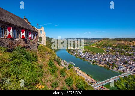 Grevenburg ruine au-dessus de Traben-Trabach, vallée de la Moselle, Moselle, Rhénanie-Palatinat, Allemagne Banque D'Images