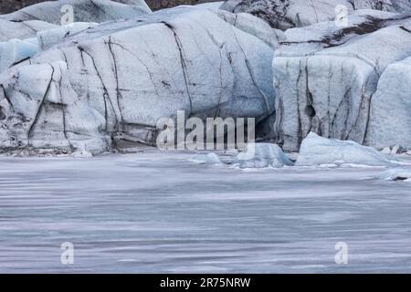 Glacier de Solheimajökull dans le sud de l'Islande en hiver Banque D'Images