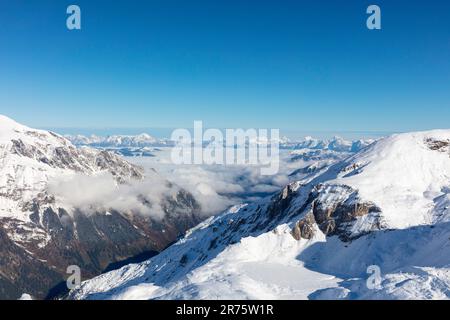 Vue depuis Edelweißspitze en direction du nord, Zell am See Banque D'Images