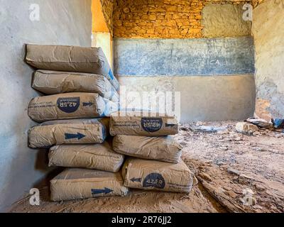 Mauritanie, région de l'Adrar, Entkemkemt, travaux en cours à l'école primaire "Afrique pour l'Afrique" Banque D'Images