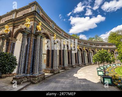 Vue sur le Nouveau Palais, Neues Schloss dans le parc de l'Hermitage historique, Eremmitage près de la ville de Bayreuth, Bavière, région haute-Franconie, Allemagne Banque D'Images