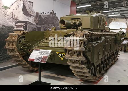 WW2 British Churchill AVRE, The Tank Museum, Bovington Camp, Dorchester, Dorset, Angleterre, Grande-Bretagne, Royaume-Uni, Royaume-Uni, Europe Banque D'Images