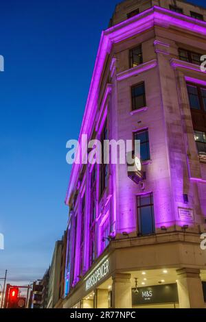 Le magasin Marks & Spencer (Marble Arch) situé au 458 Oxford Street, Londres, Royaume-Uni. Le bâtiment Art déco date de 1929 et devrait être réaménagé sous peu Banque D'Images