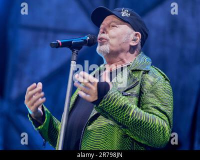 Bologne, Italie. 12th juin 2023. Vasco Rossi pendant Vasco Rossi - Vasco Live 2023, concert de musique à Bologne, Italie, 12 juin 2023 crédit: Agence de photo indépendante/Alamy Live News Banque D'Images