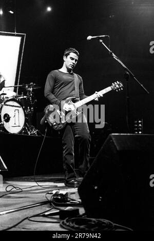 Kelly Jones de la Stereophonics jouant en direct à Cardiff International Arena CIA à Cardiff le 7 décembre 1999. Photo: Rob Watkins Banque D'Images