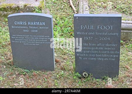 Tombe de Chris Harman Paul foot, révolutionnaire, activiste, écrivain, enterré dans le cimetière de Highgate, près de Karl Marx, Londres, Swain's Lane, N6 6PJ Banque D'Images