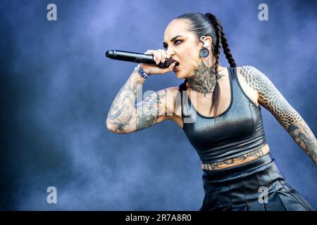 Solvesborg, Suède. 07th, juin 2023. Le groupe ukrainien de métaux lourds Jinjer donne un concert en direct pendant le festival de musique suédois Festival de rock de Suède 2023 à Solvesborg. Ici, la chanteuse Tatiana Shmailyuk est vue en direct sur scène. (Crédit photo: Gonzales photo - Terje Dokken). Banque D'Images