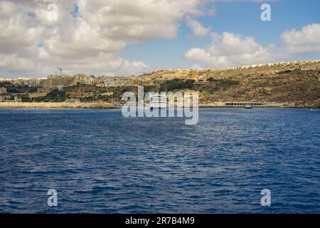 Vue du ferry vers l'île de Gozo (Malte) Banque D'Images