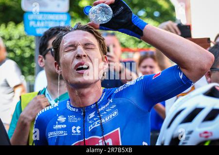 Scherpenheuvel Zichem, Belgique. 14th juin 2023. Jasper Philipsen belge d'Alpecin-Deceuninck photographié après avoir remporté la phase 1 de la course cycliste Baloise Belgium Tour, 164,8km avec début et fin à Scherpenheuvel-Zichem, mercredi 14 juin 2023. BELGA PHOTO DAVID PINTENS crédit: Belga News Agency/Alay Live News Banque D'Images