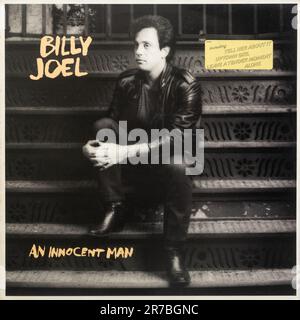 Un album Innocent Man de Billy Joel, couverture de disque en vinyle Banque D'Images