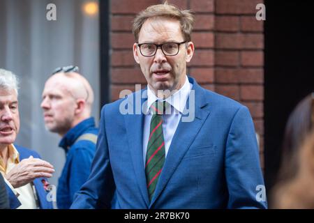 Londres, Angleterre, Royaume-Uni. 14th juin 2023. Le député conservateur de Bournemouth East TOBIAS ELLWOOD arrive au gala des « idiots Assemble: Spitting image the musical » au Phoenix Theatre, dans le centre de Londres. (Credit image: © Tayfun Salci/ZUMA Press Wire) USAGE ÉDITORIAL SEULEMENT! Non destiné À un usage commercial ! Banque D'Images