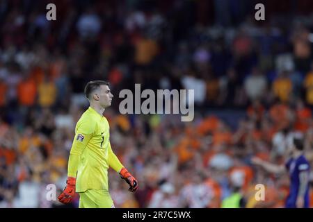 Rotterdam, pays-Bas. 14th juin 2023. Gardien de but de Croatie Dominik Livakovic pendant le match semi-inal de la Ligue des Nations de l'UEFA 2022/23 entre les pays-Bas et la Croatie à de Kuip on 14 juin 2023 à Rotterdam, pays-Bas. Photo: Luka Stanzl/PIXSELL crédit: Pixsell/Alay Live News Banque D'Images