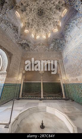 Salle des Abécerrages (Sala de los Abécerrajes) aux palais Nasrides de l'Alhambra - Grenade, Andalousie, Espagne Banque D'Images