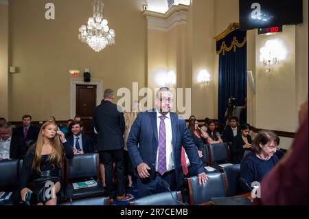 Joe Edlow, membre directeur, The Edlow Group; ancien directeur intérimaire des États-Unis Services de citoyenneté et d'immigration (USCIS), États-Unis Département de la sécurité intérieure, arrive pour un comité de la Chambre sur la sécurité intérieure audition "frontières ouvertes affaire fermée: Secrétaire Mayorkas dereliction of Duty on the Border Crisis" dans l'immeuble de la Maison Cannon à Washington, DC, mercredi, 14 juin 2023. Crédit : Rod Lamkey/CNP Banque D'Images