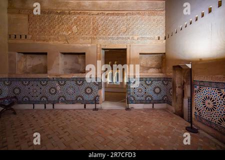 Salle du Conseil (Sala del Mexiar) et Oratoire aux palais Nasrides de l'Alhambra - Grenade, Andalousie, Espagne Banque D'Images