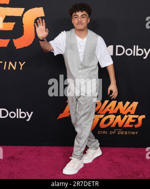 Los Angeles, États-Unis. 14th juin 2023. Athann Isidore arrive à l'INDIANA JONES DE LucasMes ET LE CADRAN DE LA DESTINÉE première de Los Angeles qui s'est tenue au Dolby Theatre à Hollywood, CA, mercredi, ?14 juin 2023. (Photo par Sthanlee B. Mirador/Sipa USA) crédit: SIPA USA/Alay Live News Banque D'Images