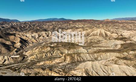 Vues aériennes désert de Tabernas, Paysage naturel pittoresque à Almeria, Andalousie, Espagne Banque D'Images