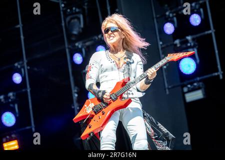 Solvesborg, Suède. 08th, juin 2023. Le chanteur et guitariste américain Lita Ford donne un concert en direct pendant le festival de musique suédois Sweden Rock Festival 2023 à Solvesborg. (Crédit photo: Gonzales photo - Terje Dokken). Banque D'Images