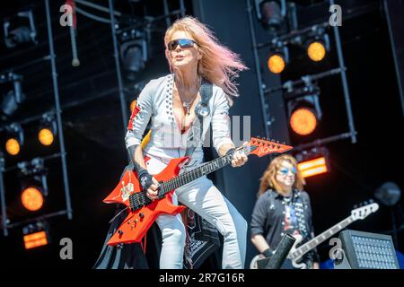 Solvesborg, Suède. 08th, juin 2023. Le chanteur et guitariste américain Lita Ford donne un concert en direct pendant le festival de musique suédois Sweden Rock Festival 2023 à Solvesborg. (Crédit photo: Gonzales photo - Terje Dokken). Banque D'Images