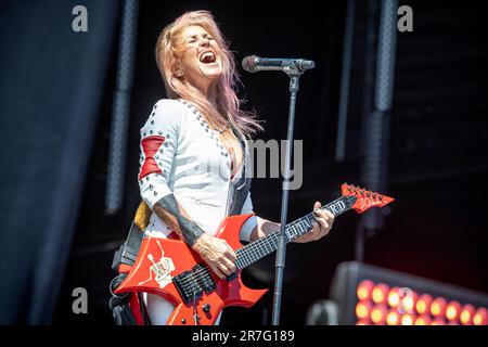 Solvesborg, Suède. 08th, juin 2023. Le chanteur et guitariste américain Lita Ford donne un concert en direct pendant le festival de musique suédois Sweden Rock Festival 2023 à Solvesborg. (Crédit photo: Gonzales photo - Terje Dokken). Banque D'Images