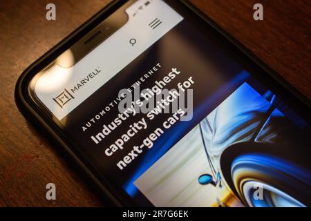 Site Web de Marvell Technology, Inc. Vu dans iPhone. Marvell est une société américaine qui développe et produit des semi-conducteurs et des technologies connexes Banque D'Images